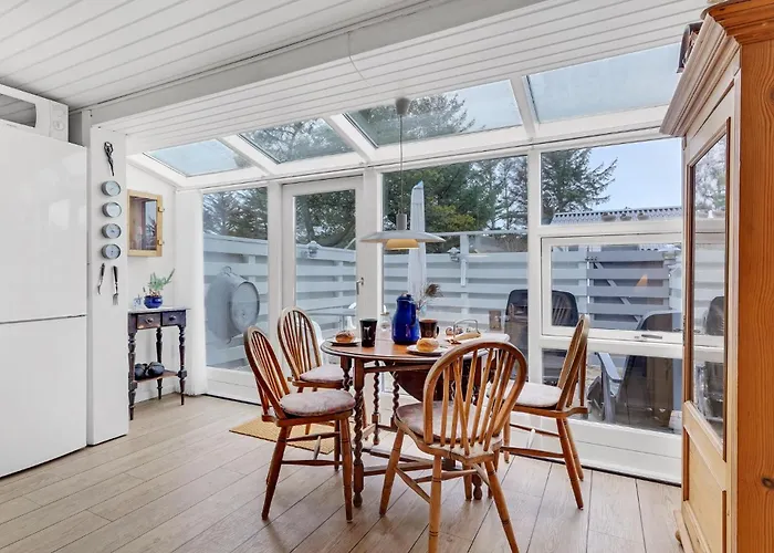 Feriehus Awesome In With Wifi